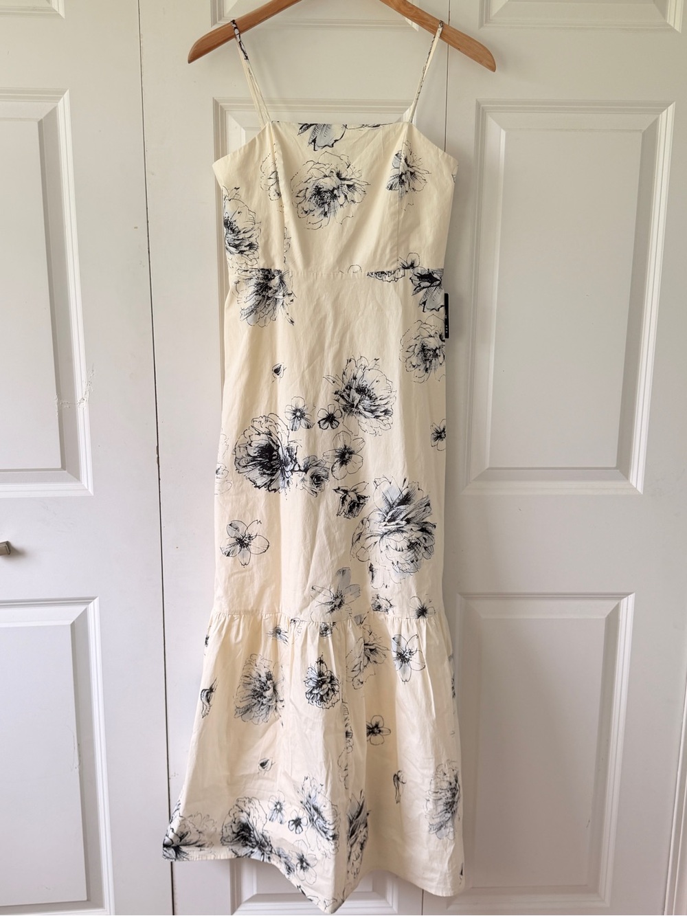 Express Cream Maxi Dress with Black Floral Print